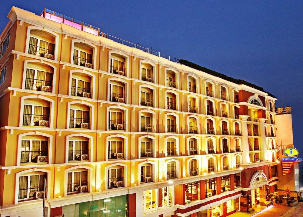 Intimate Hotel Pattaya - Featured Image