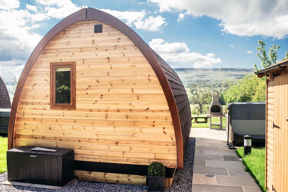 Wensleydale Glamping Pods - Exterior