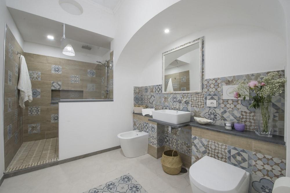 Casa Mimi - Bathroom