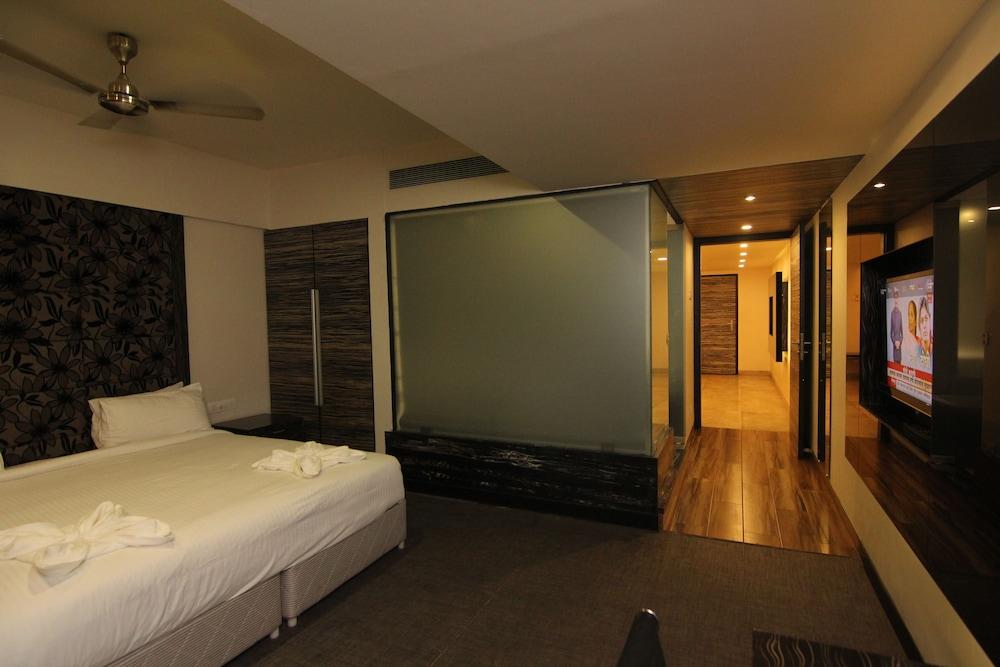 Kumar Resort Lonavala - Room