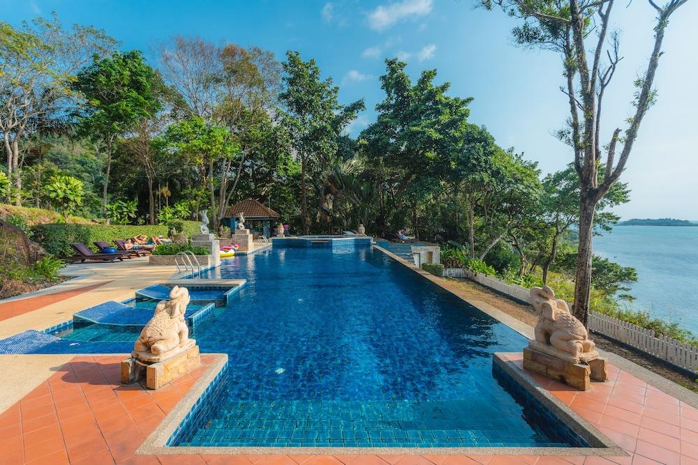 Koh Chang Cliff Beach Resort - Outdoor Pool