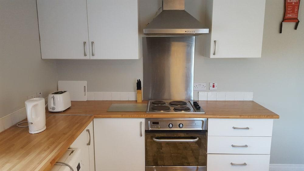 Black Hall Mews Apartment - Shared Kitchen Facilities