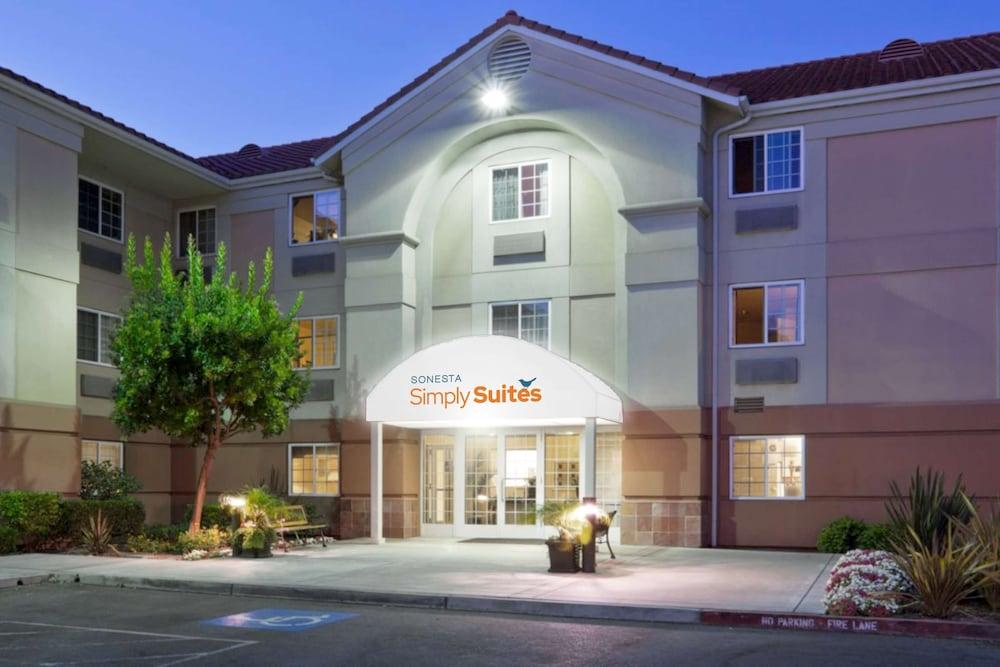 Sonesta Simply Suites Silicon Valley Santa Clara - Featured Image