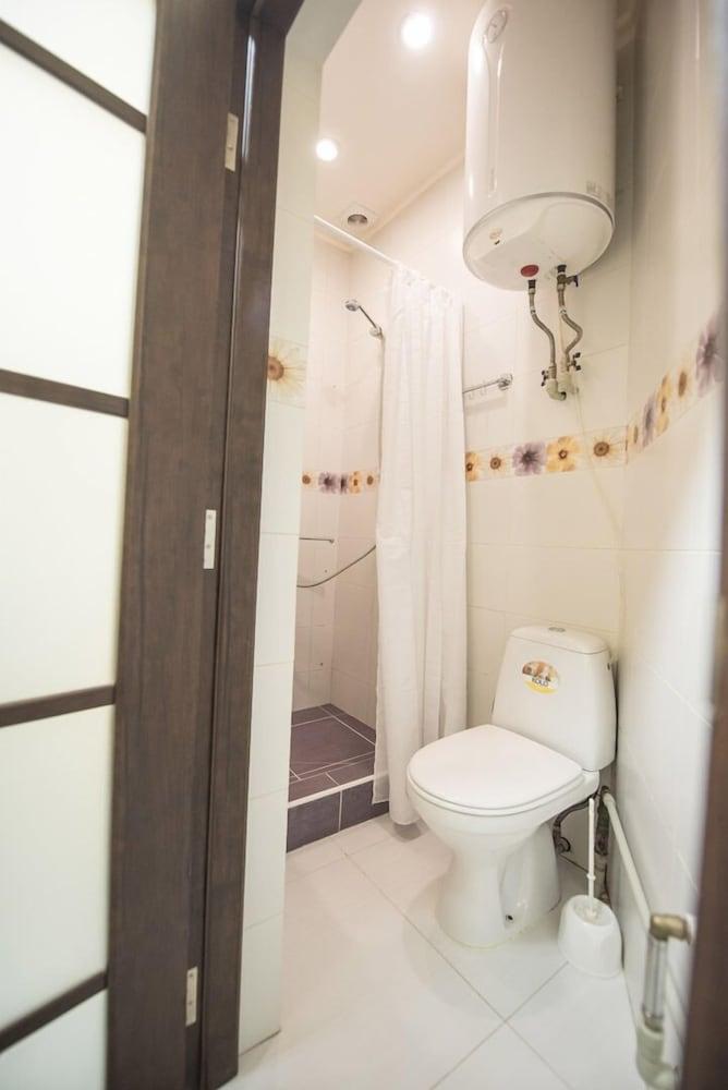 Flatsis Apartment Kuznechnaya 13 - Bathroom