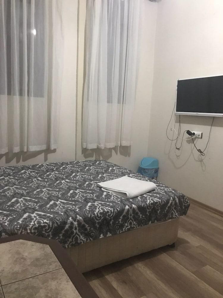 Korkmaz Apartment 1 - Room