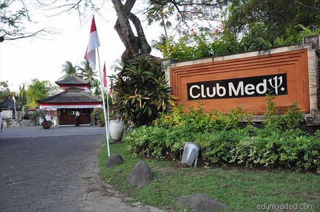 Club Med Bali - Sample description