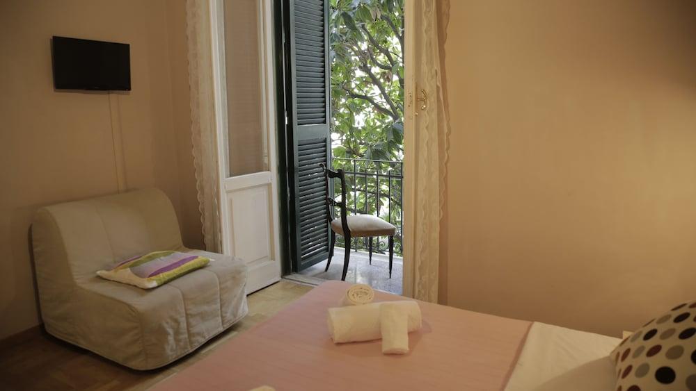 Coral Guest House - Room