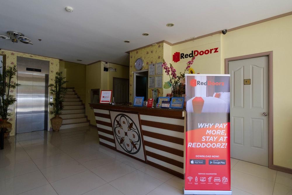 RedDoorz Plus @ Manalo Extension Palawan - Reception