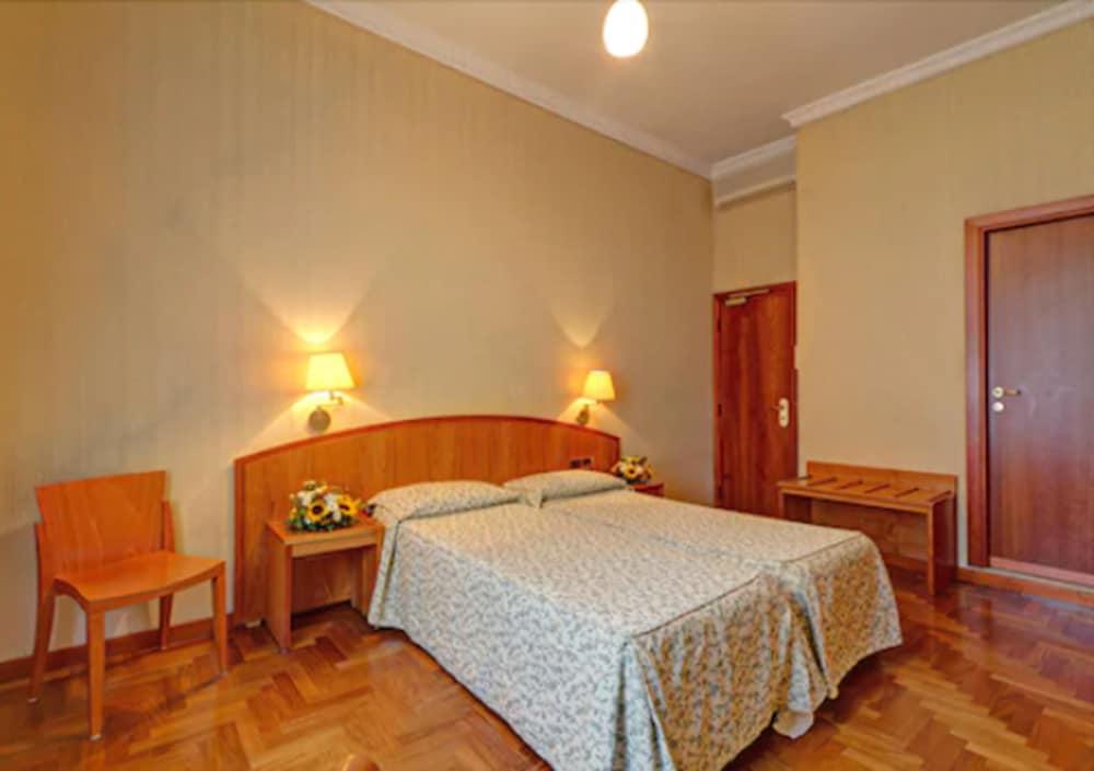 Hotel Corot - Room
