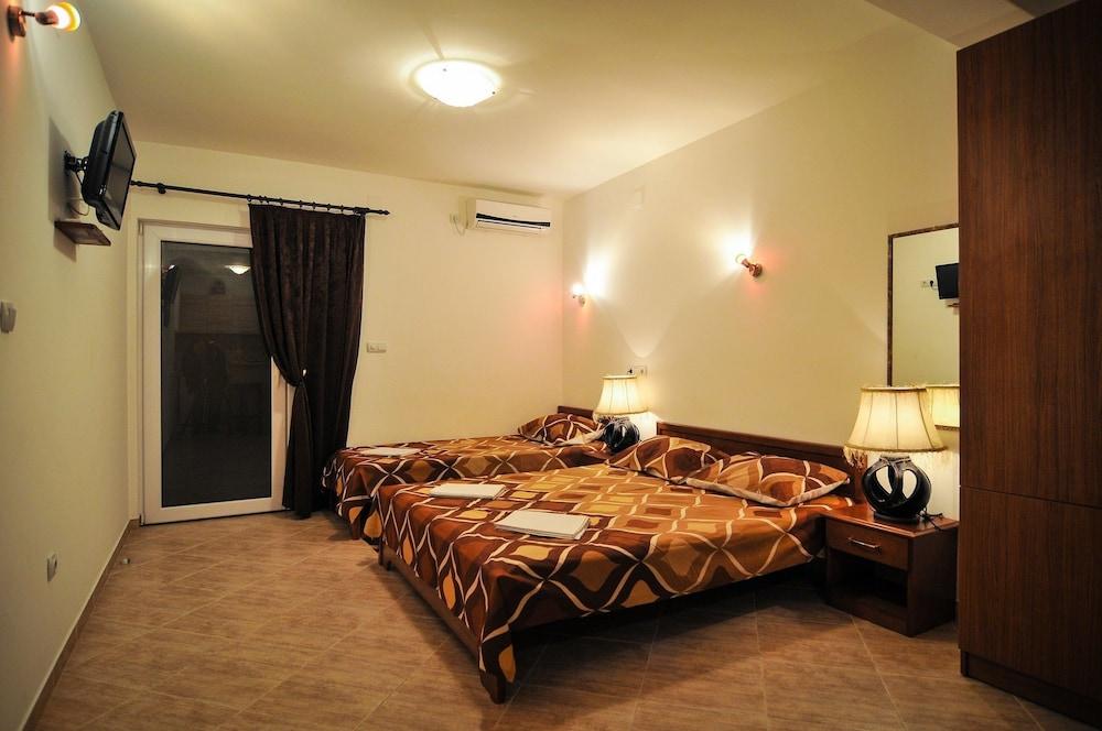 Apartments Samardzic - Room
