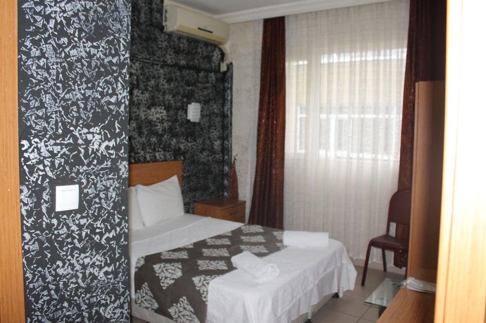 Oz Guven Hotel - Room