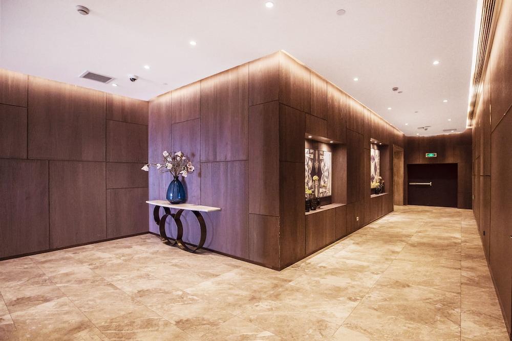 Mercure Shanghai Hongqiao South - Lobby