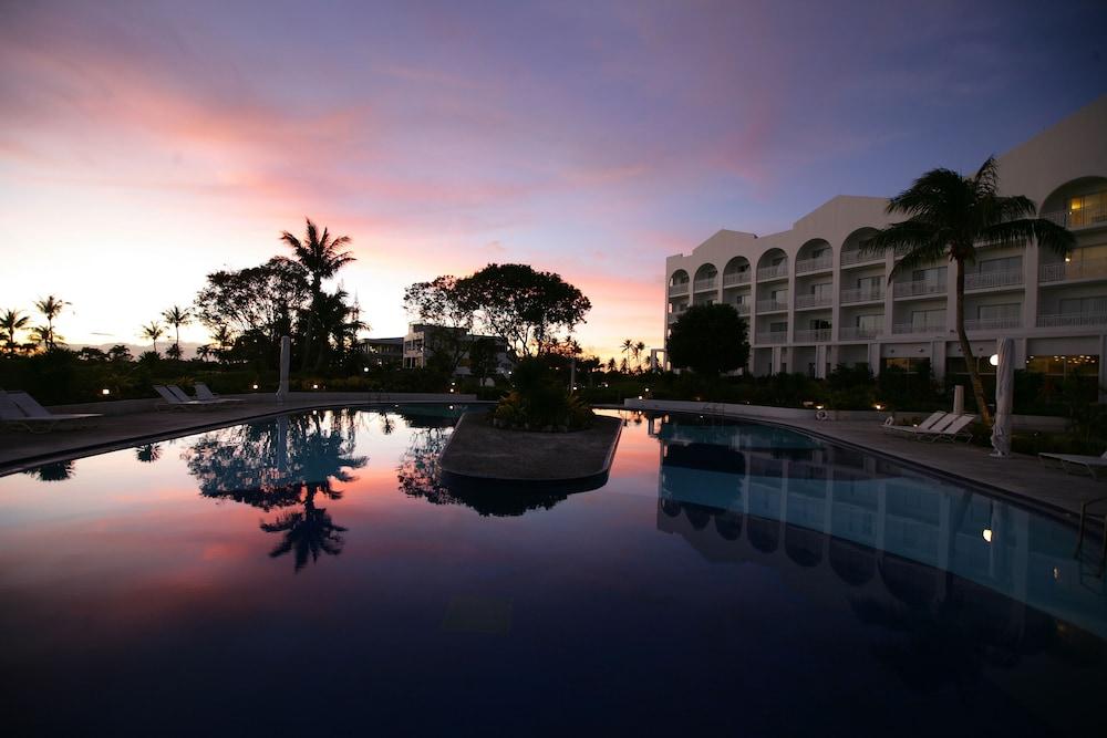 Starts Guam Resort Hotel - Outdoor Pool