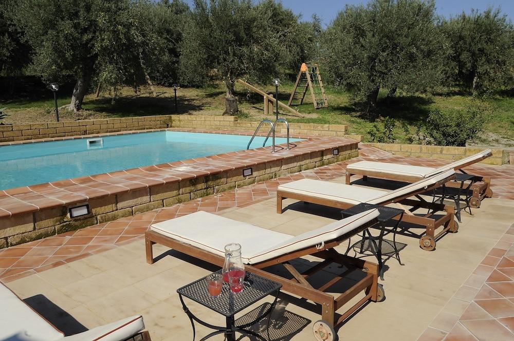 Residence Casa Torretta - Outdoor Pool