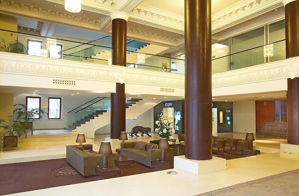The Dostyk Hotel - Lobby Sitting Area