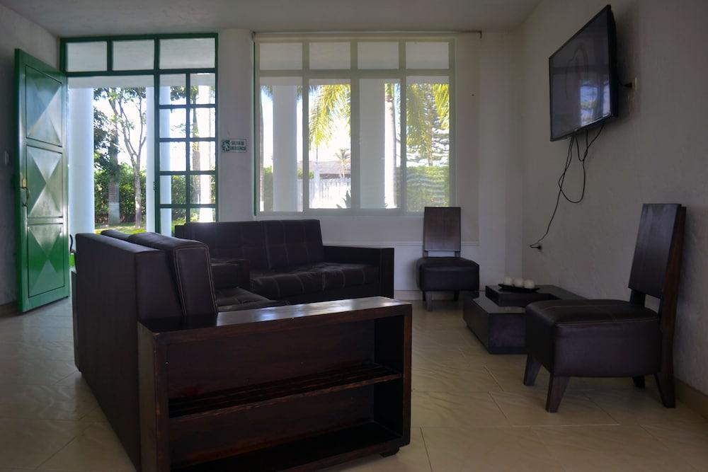 Hotel Campestre Villa Quindio - Lobby Sitting Area