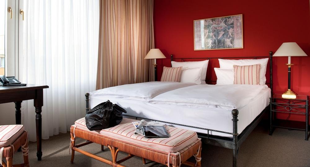 Hotel Elbflorenz Dresden - Room