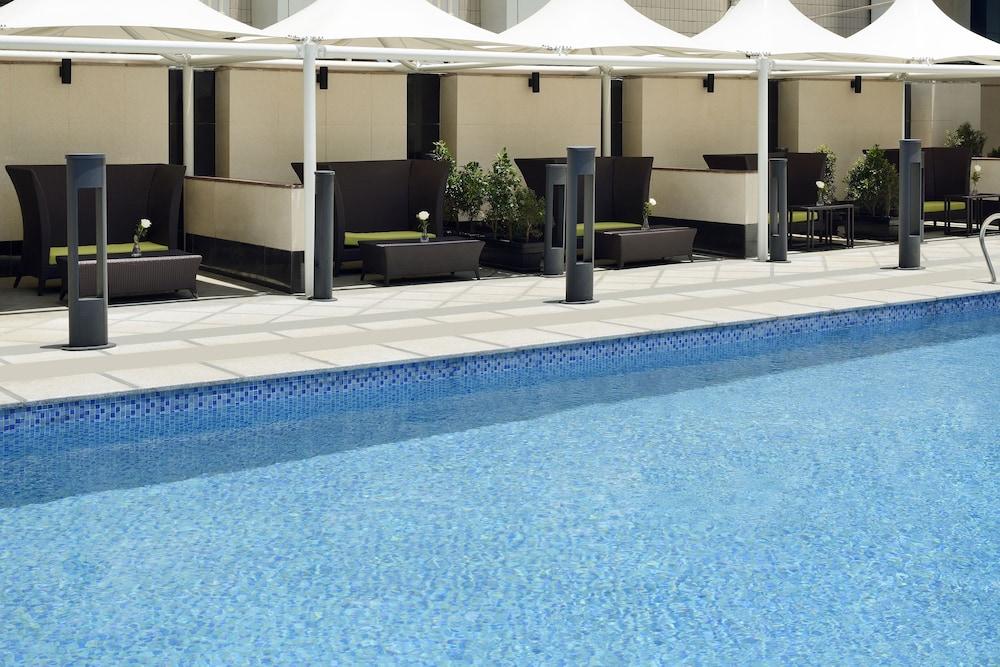 Marriott Executive Apartments Addis Ababa - Outdoor Pool
