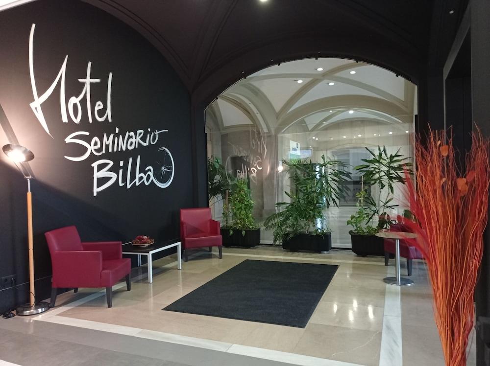 Hotel Seminario Bilbao - Reception