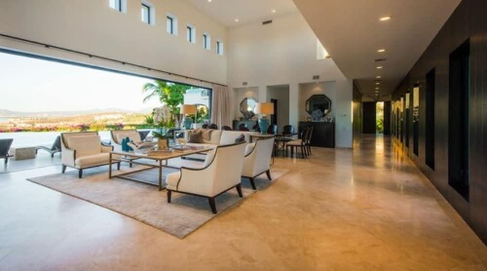 Mansion in Puerto Los Cabos Resort 1035 - Interior