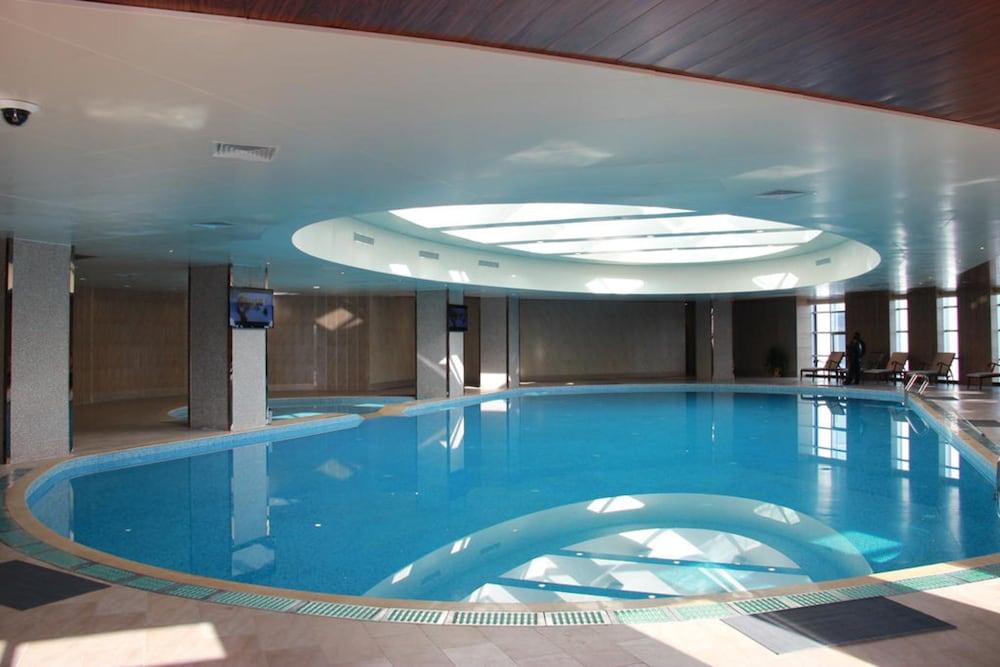 جينلينج نيو تاون هوتل نانجينج - Indoor Pool