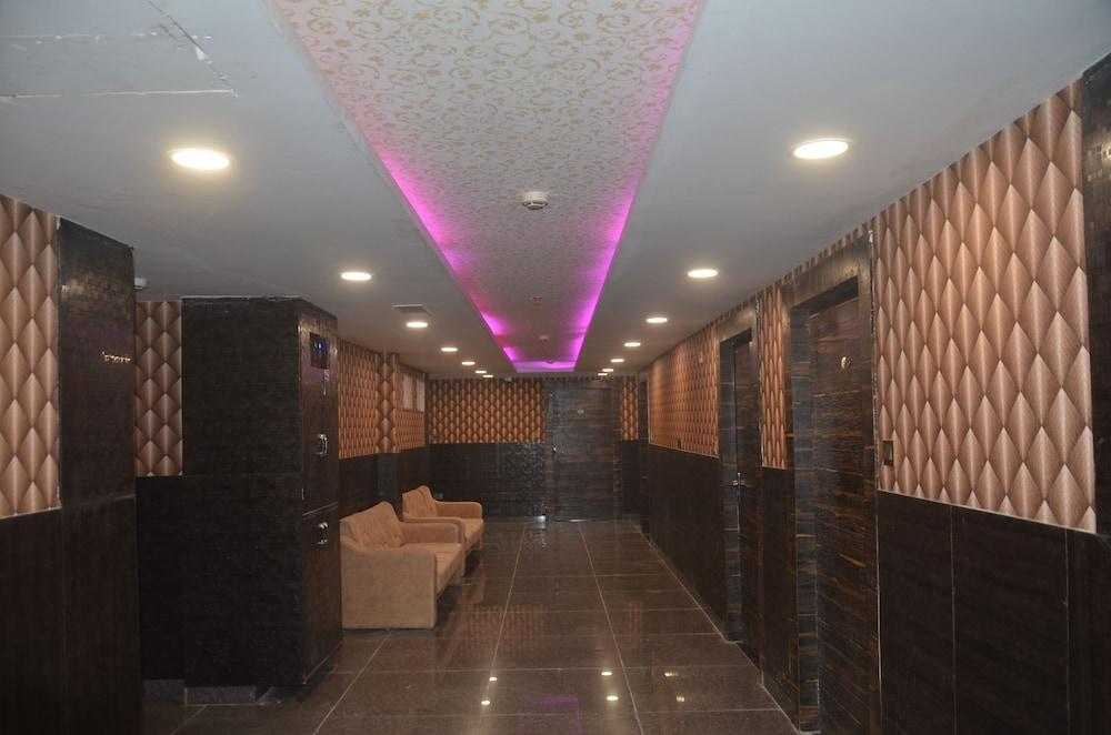 Hotel Rajeev Regency - Interior