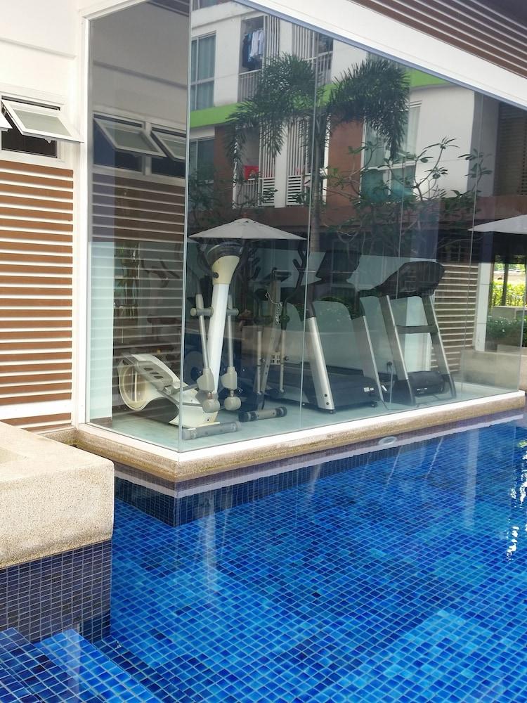 Apartment in Bangkok near Pool - Outdoor Pool