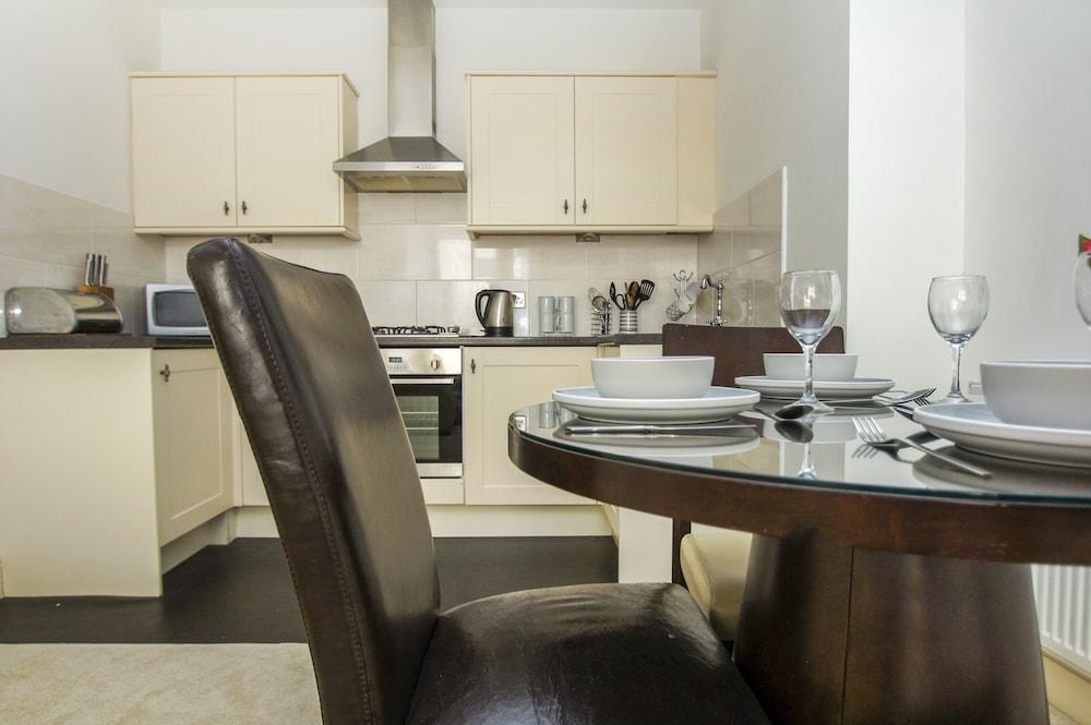 No 5 Central by Brighton Holiday Lets - Private kitchen