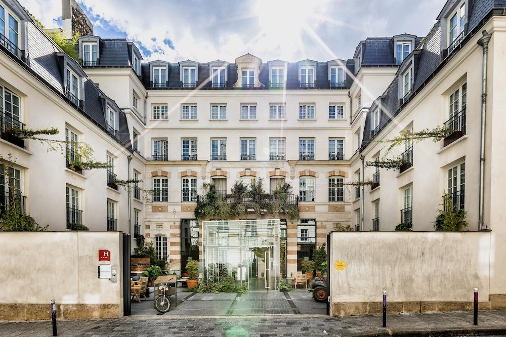 Kube Hotel Paris - Featured Image