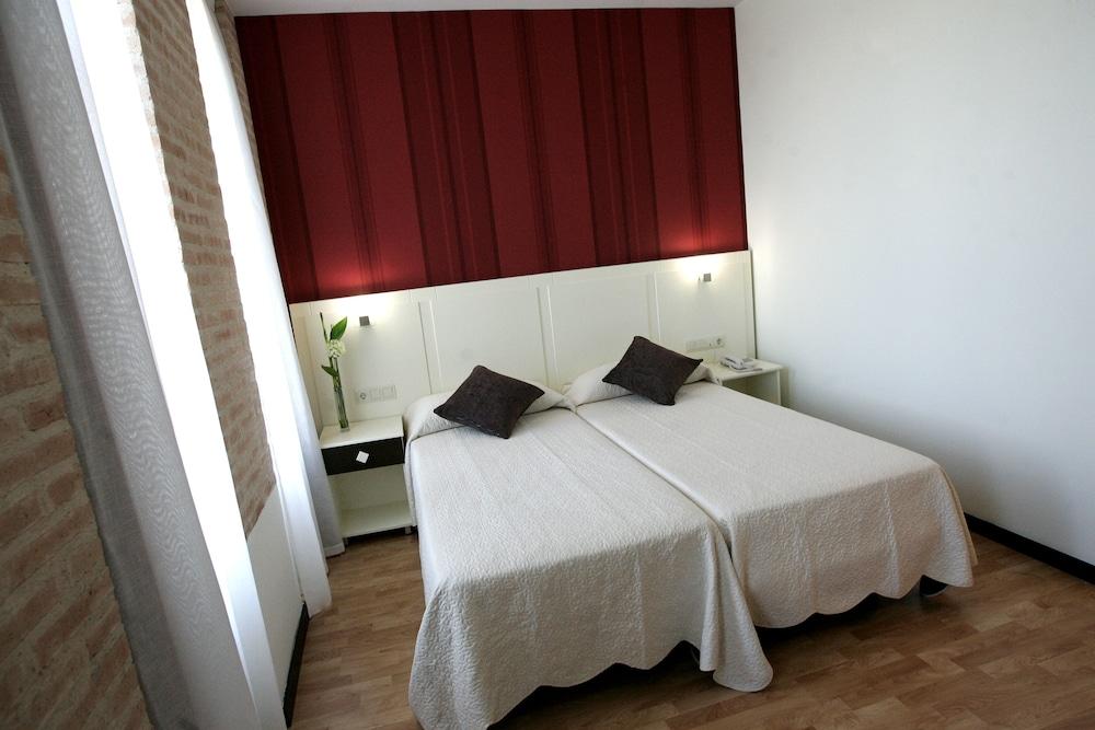 Hotel la Bastida - Room