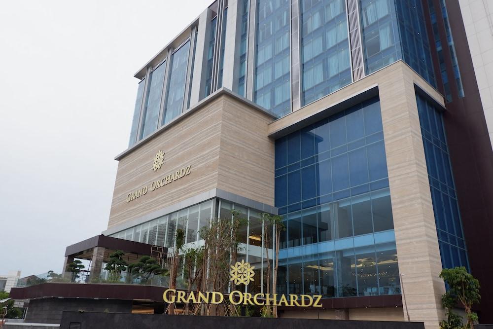 Grand Orchardz Hotel Rajawali Kemayoran - Featured Image