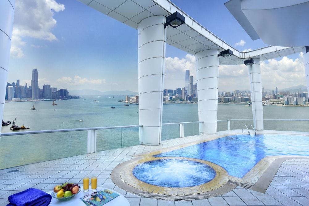 Metropark Hotel Causeway Bay HK - Outdoor Pool
