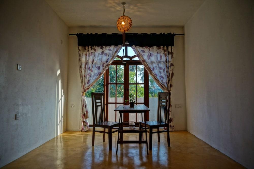 The Villa Negombo - Interior