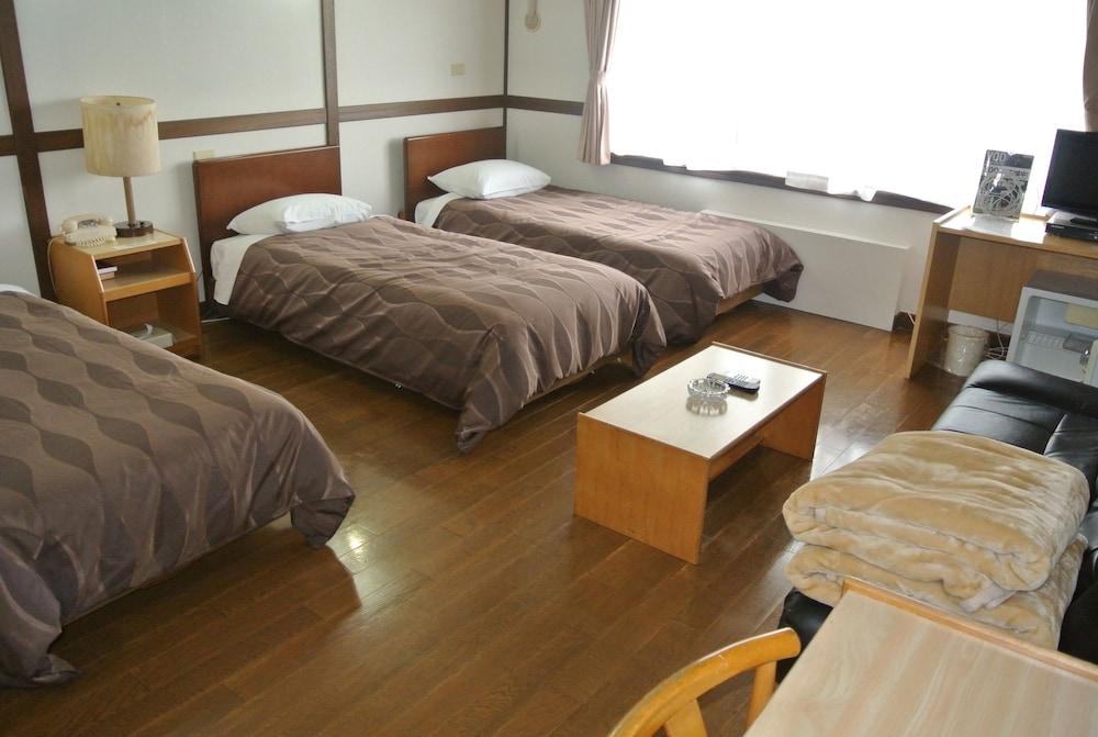 Hotel Biwako Plaza - Room