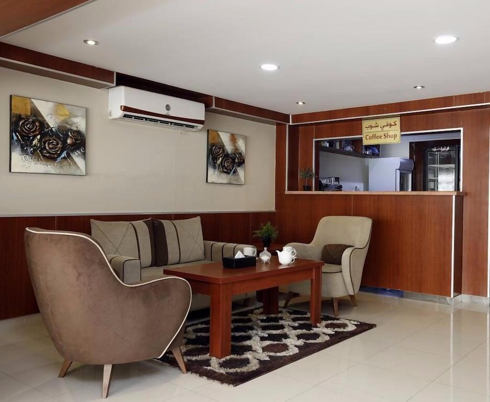 Tobal Furnished Apartments - Reception Hall