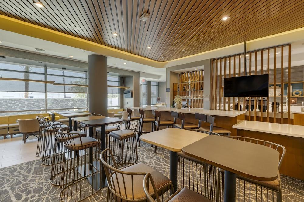 SpringHill Suites by Marriott Anaheim Placentia/Fullerton - Lobby