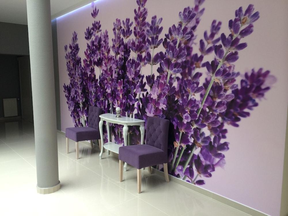Lavender Hotel Poznań - Interior Detail