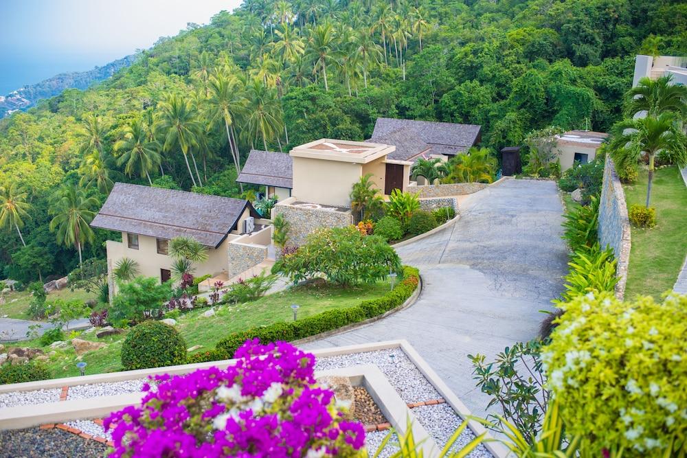 Rockwater Residences - Green Hills Samui by Rockwater - Property Grounds