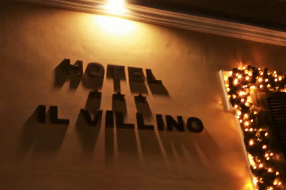 Hotel Il Villino - Exterior detail