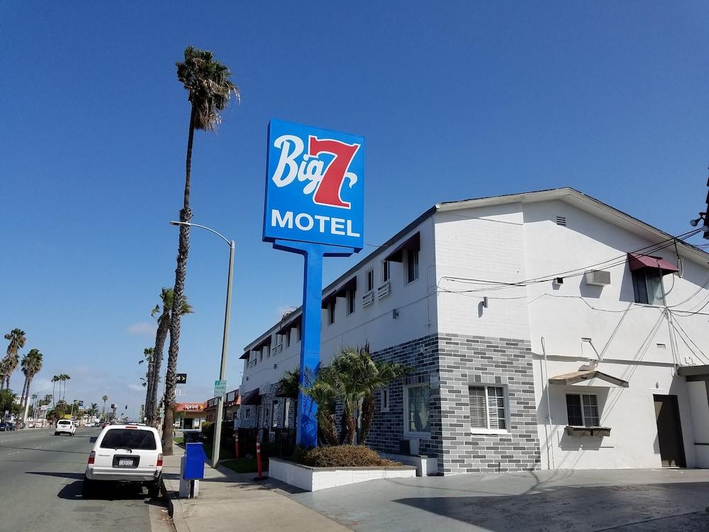 Big 7 Motel - Featured Image
