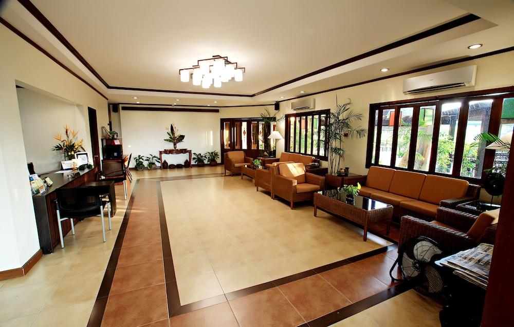 Hotel Tropika - Lobby