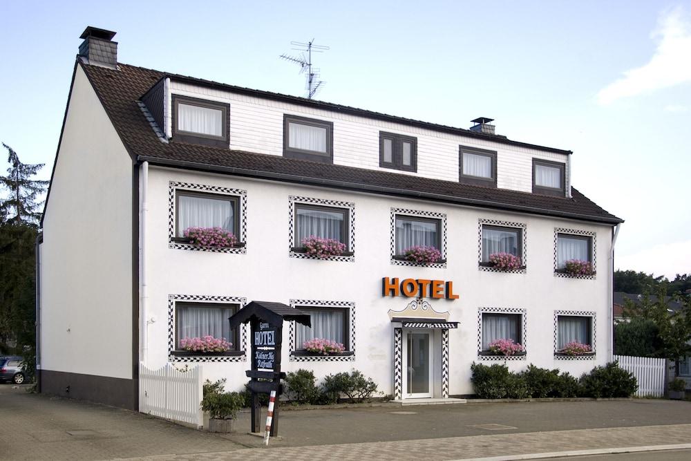Hotel Kölner Hof Refrath - Featured Image