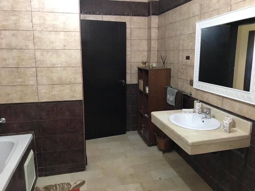 Villa Je Rêve - Bathroom