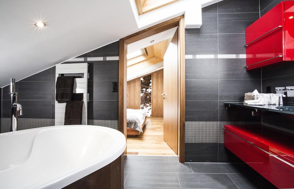 Haus Matterhorngruss - Bathroom