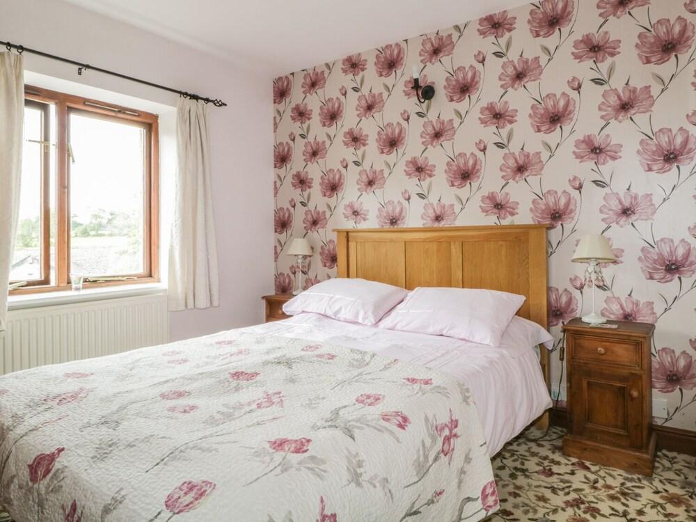 Springarth Cottage - Room