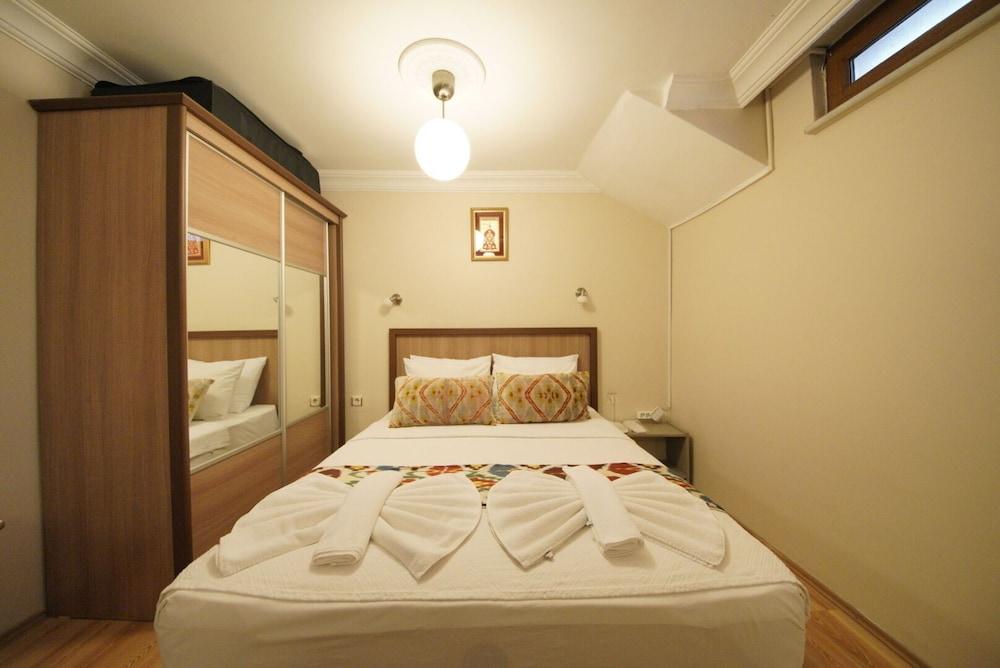 Topkapi Apartments - Room