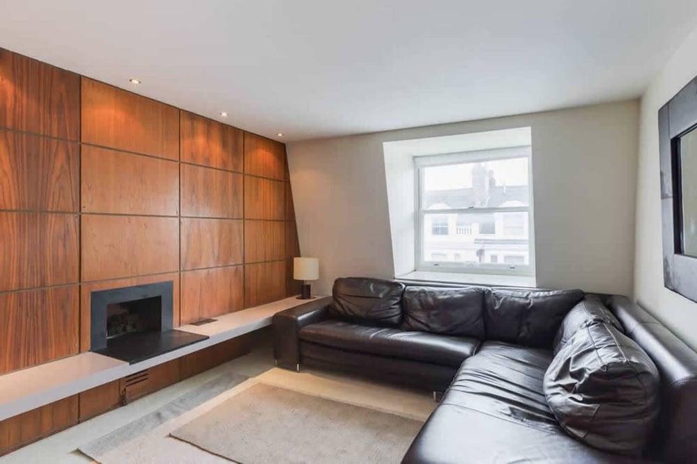 Comfortable Apartment Earls Court - Living Area
