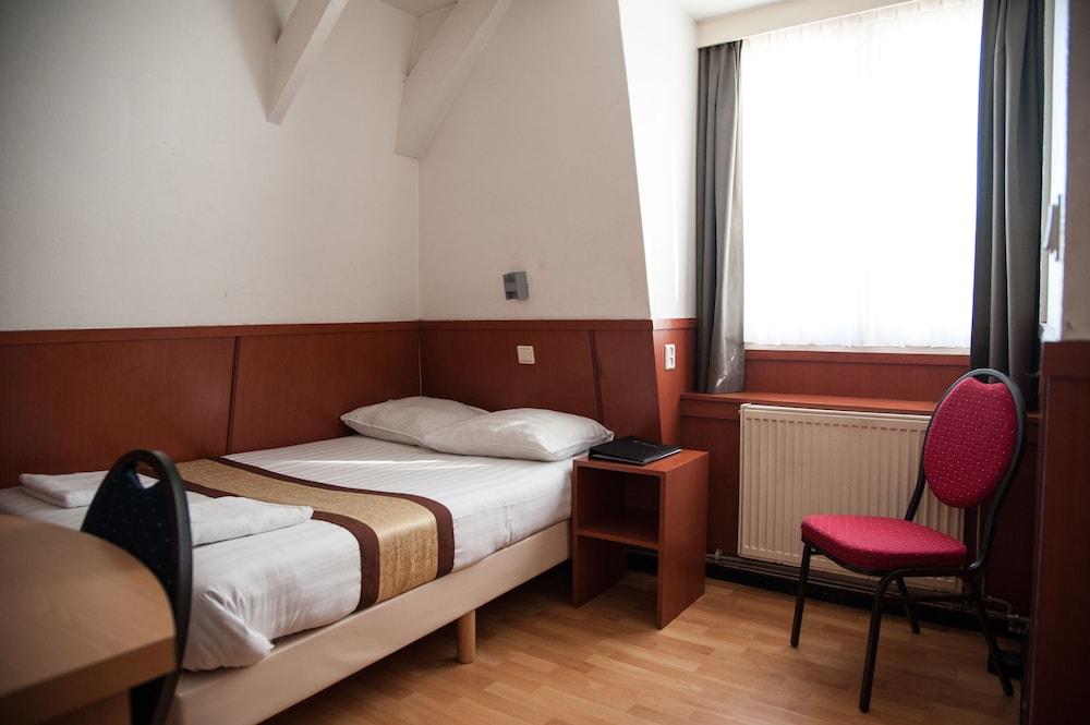 Hotel Continental Amsterdam - Room