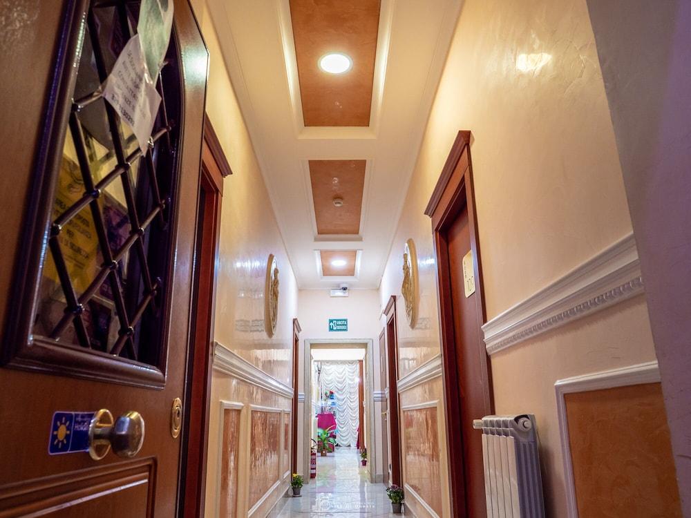 Hotel Suite Caesar - Interior