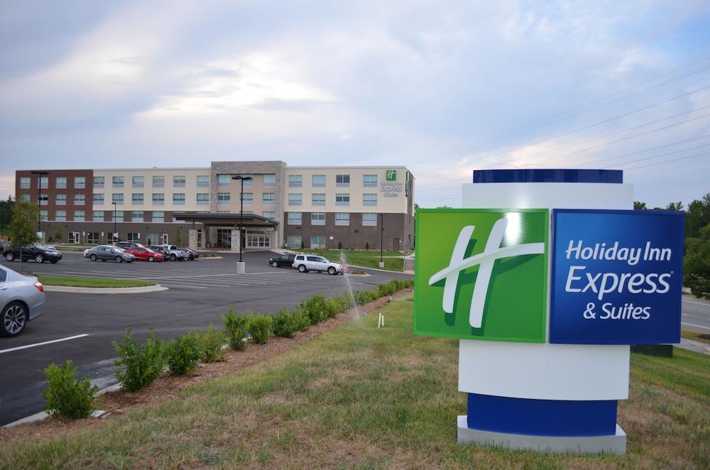 Holiday Inn Express & Suites Charlotte NE - University Area, an IHG Hotel - Exterior